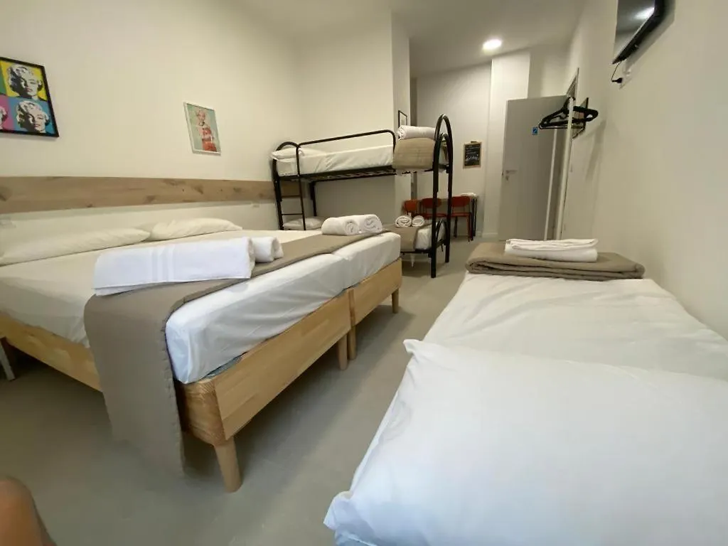 San Dionigi 11 Studio Apartments Mediolan