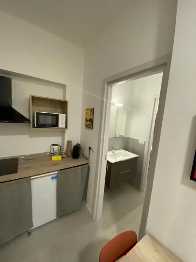 San Dionigi 11 Studio Apartments Mediolan