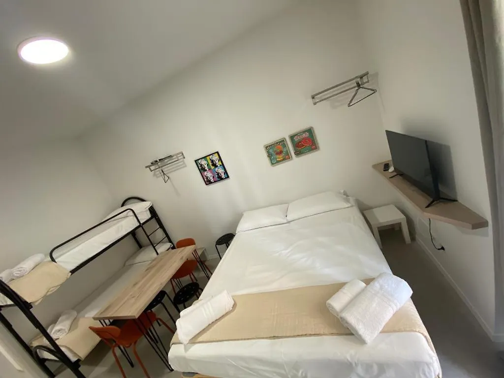 San Dionigi 11 Studio Apartments Mediolan