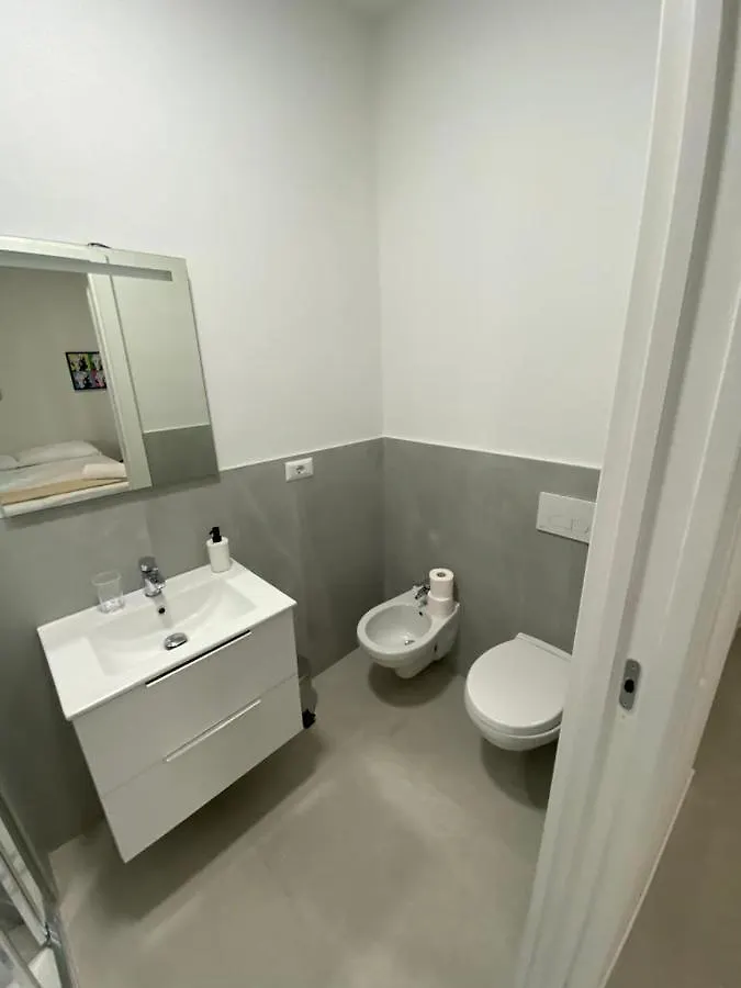 San Dionigi 11 Studio Apartments Mediolan Włochy