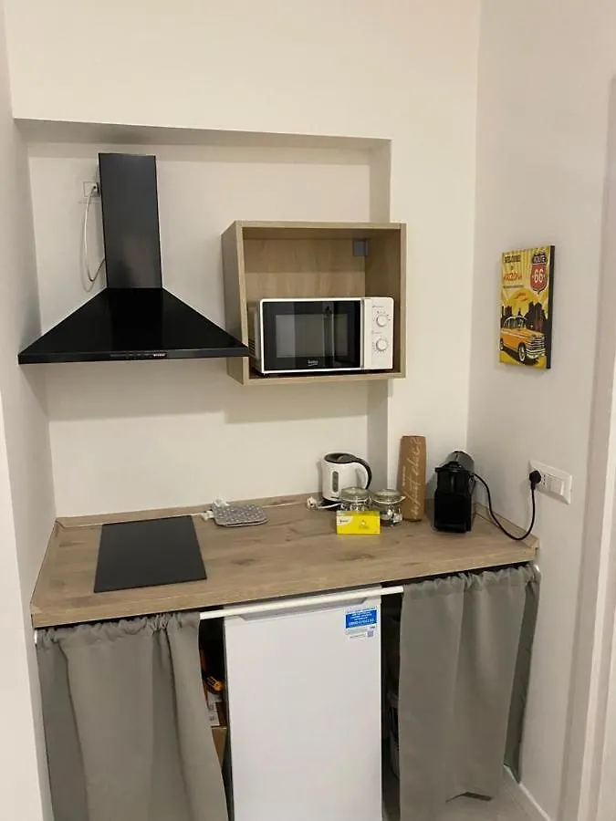 San Dionigi 11 Studio Apartments Mediolan